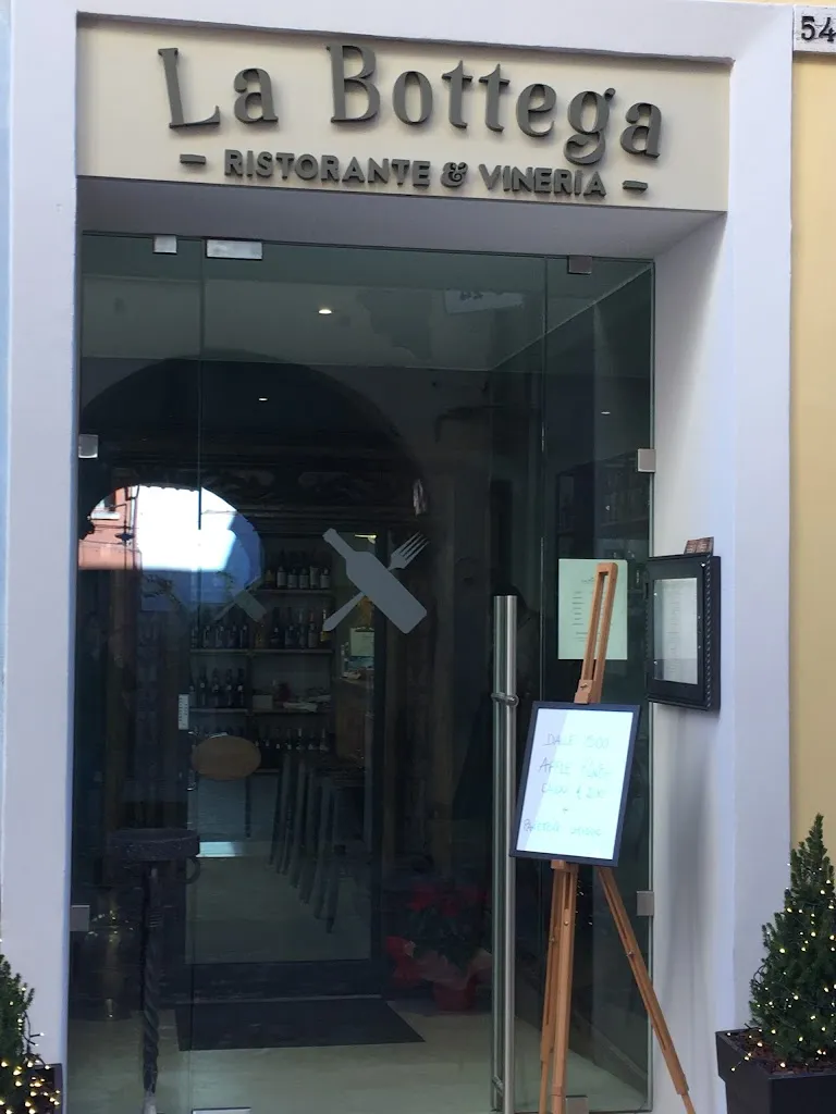 La Bottega Ristorante & Vineria restaurant in Dozza