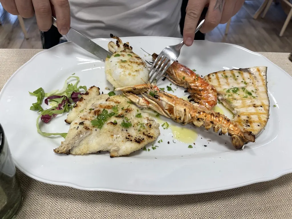 Da Salvatore Pizzeria Ristorante Bar_Fabbrico_slider_image_2