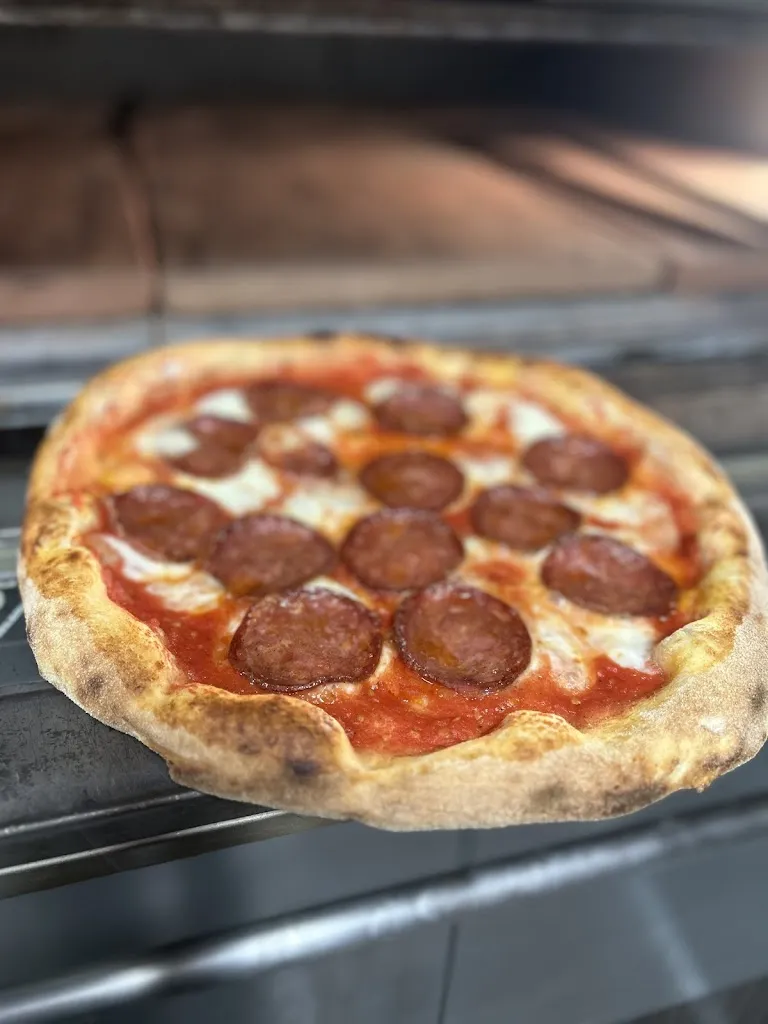 Menu_Pizzeria la perla_Fabbrico_image_4