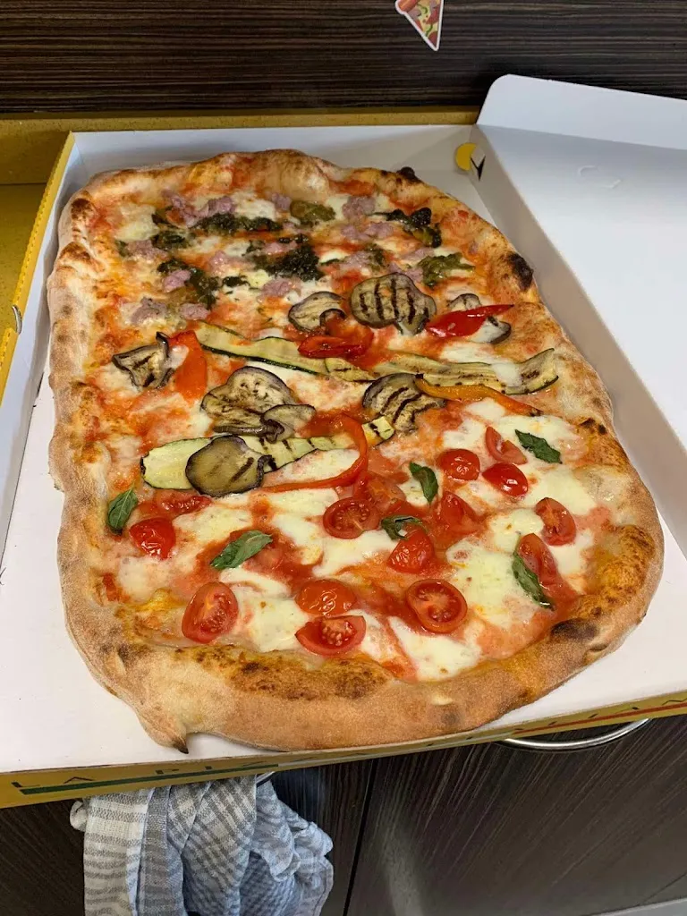 Menu_Pizzeria la perla_Fabbrico_image_6