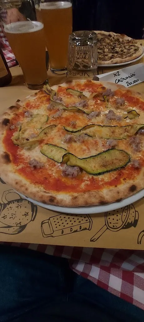 filippo trevi_Il Vizio Pizzeria Ristobar_Crevalcore_review