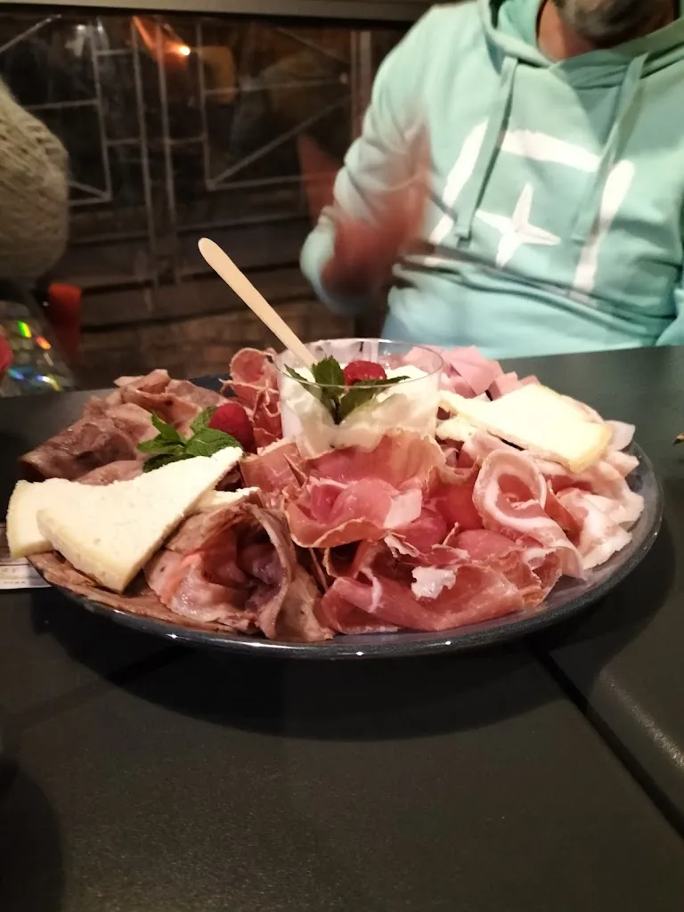 Papi Wine Bar_Crevalcore_slider_image_2