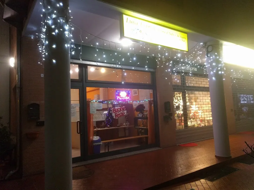 Pizzeria Luna Express Di Parmiani Stefano restaurant in Crevalcore