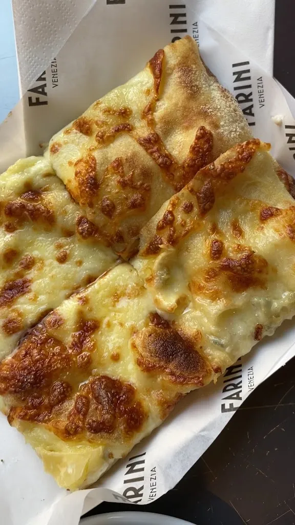 Farini_Farini_slider_image_2