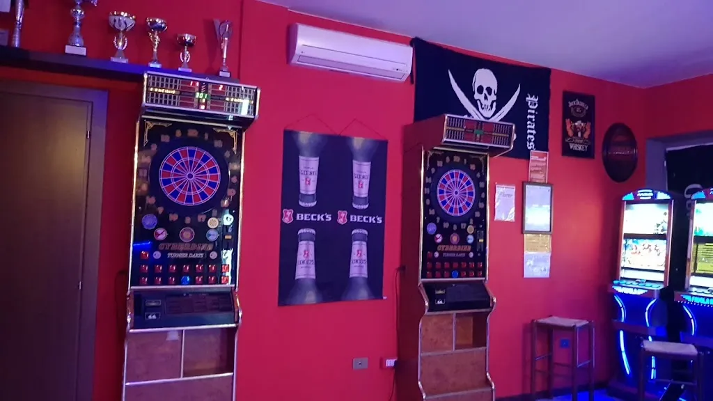 Bar Le Tire Bouchon_Felegara_slider_image_1