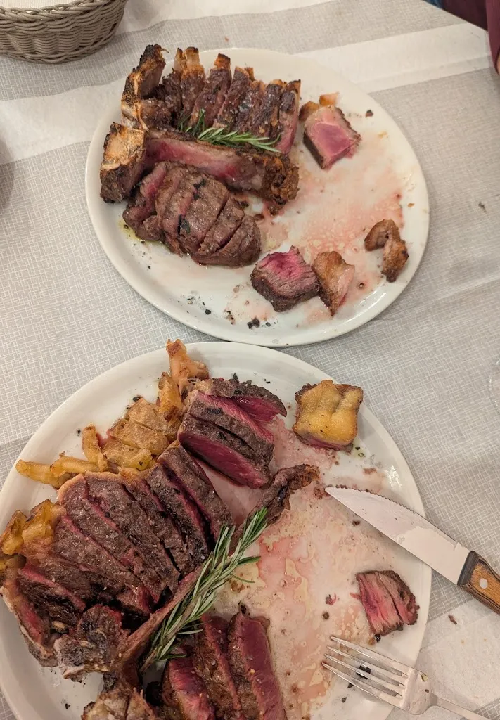 Chiara Olivieri_Osteria Devodier_Felegara_review