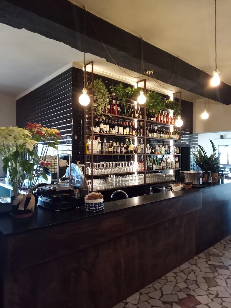 Lu.Me cucina e caffe restaurant in Fanano