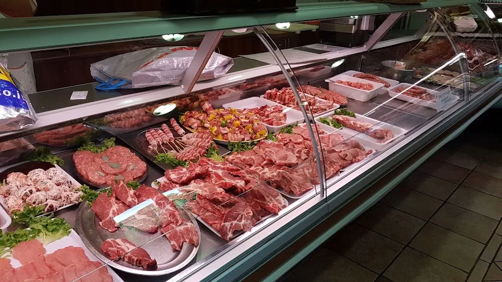 Pane Vino e Maialino S.R.L._Fanano_slider_image_2