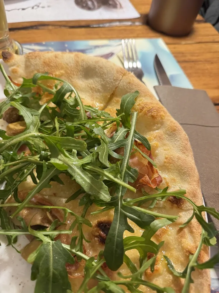 Simone Iaia _VincyPizza_Fanano_review