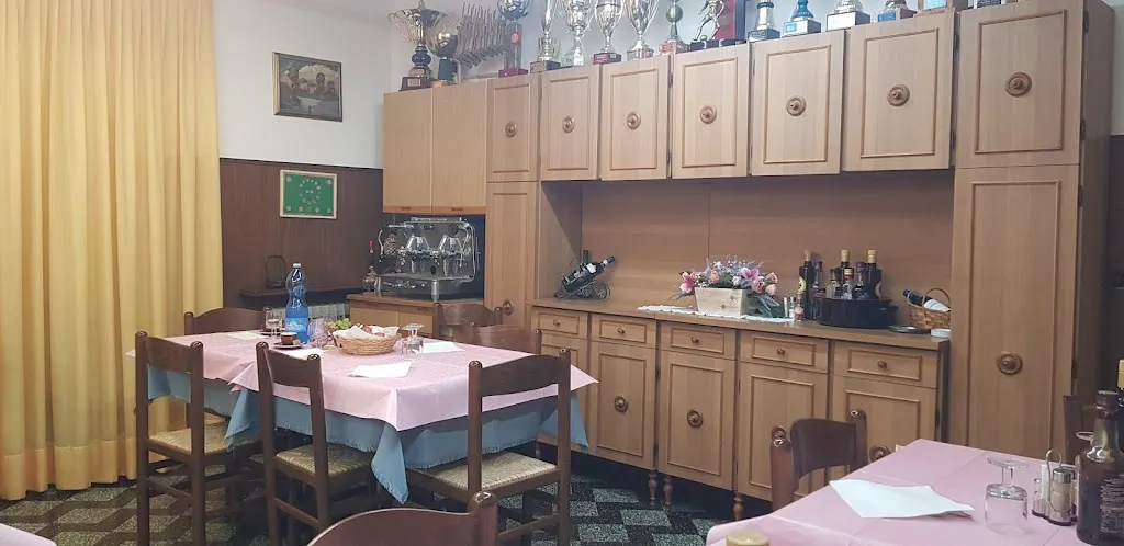 Trattoria Agogliati restaurant in Ferriere