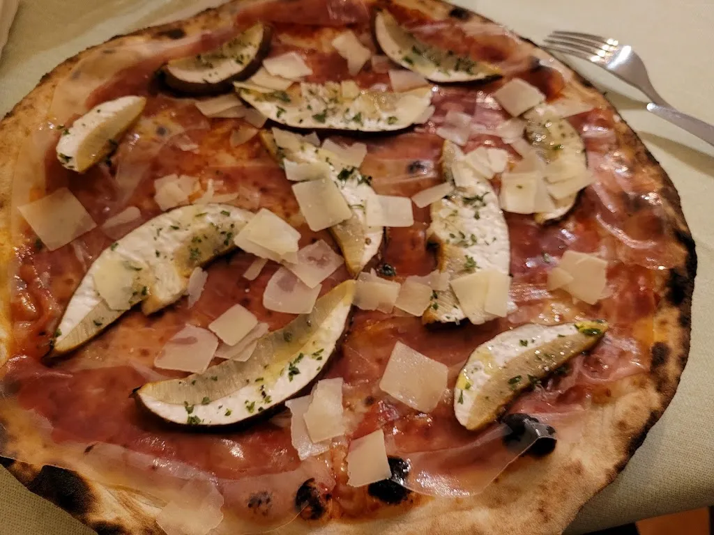 Bar Pizzeria Le Miniere_Ferriere_slider_image_1