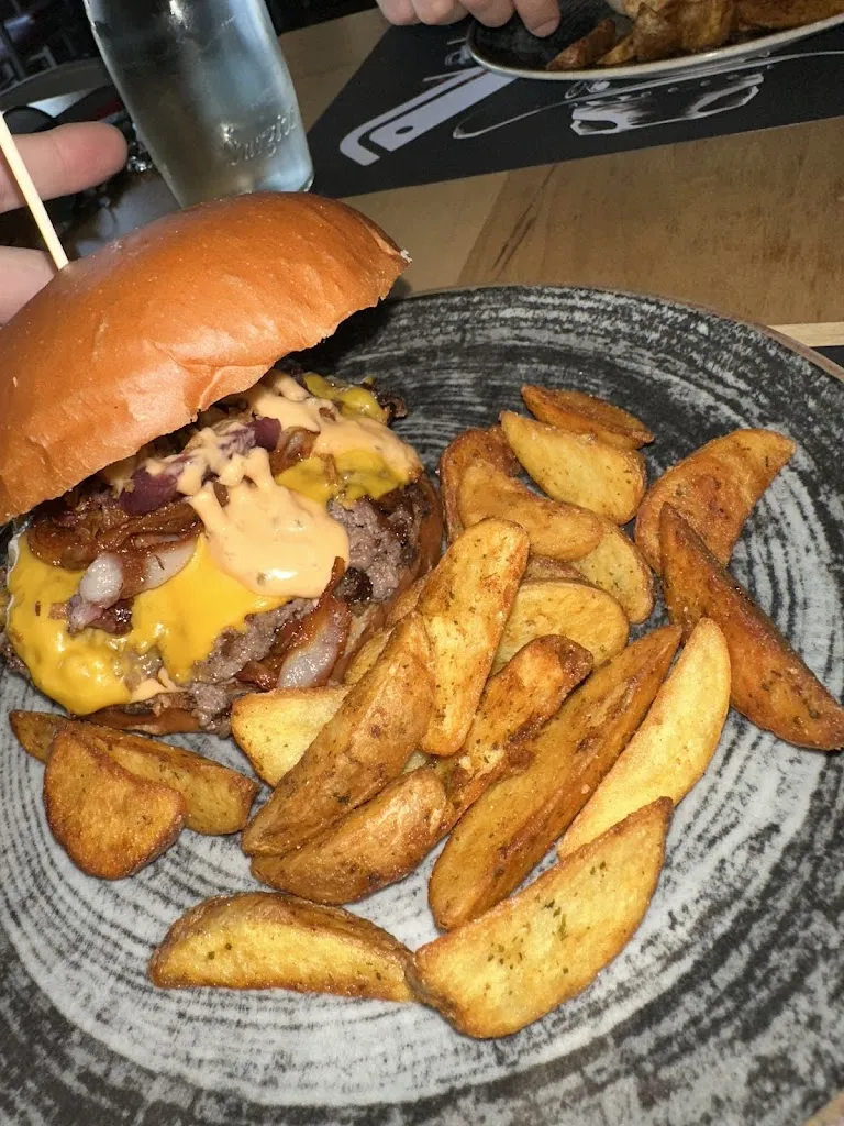 Roccox 9_Steak Beer House_Fellegara_recensione