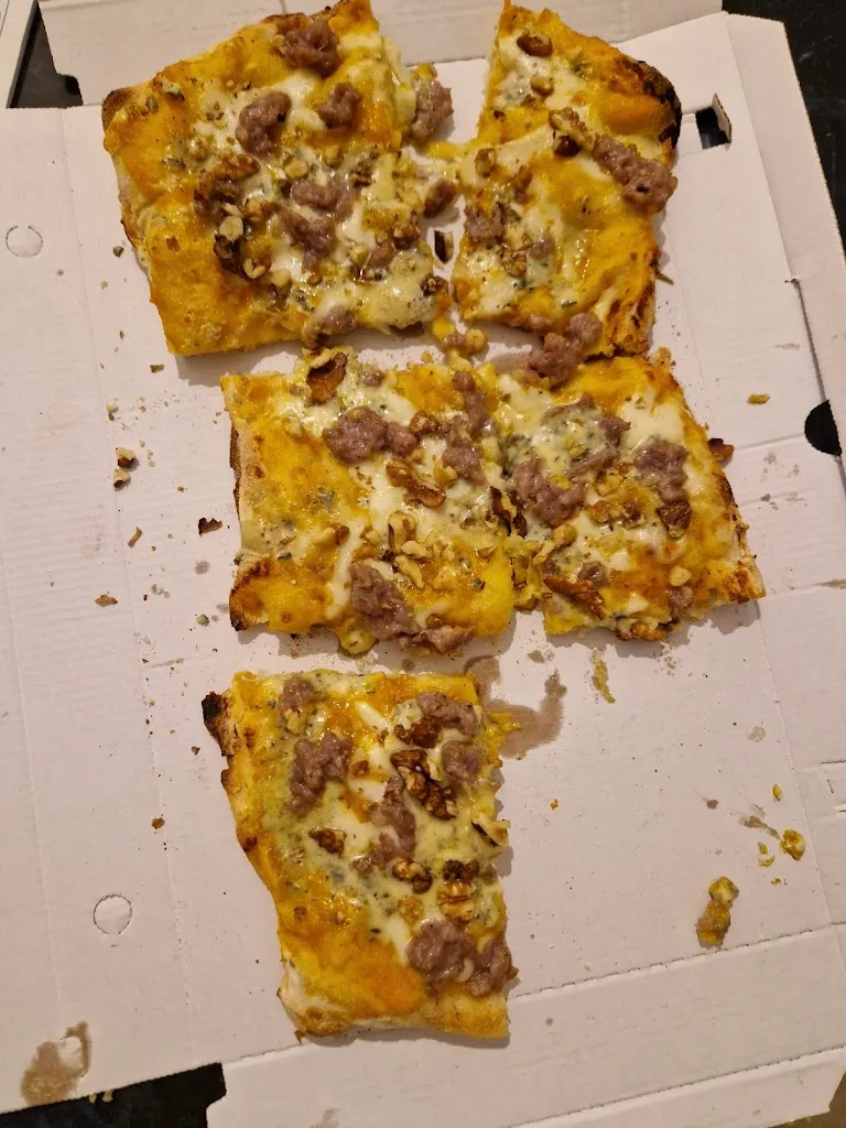 Stefano Lavaggi_Eddaje Pinseria Romana_Fellegara_review