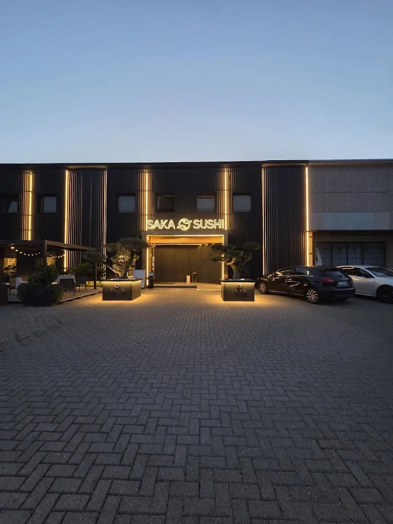 Sirayut Foofon_Saka Sushi Restaurant_Fellegara_review