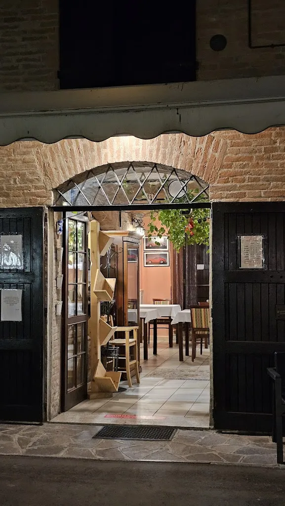 Osteria Camporosso sas restaurant in Fiorano