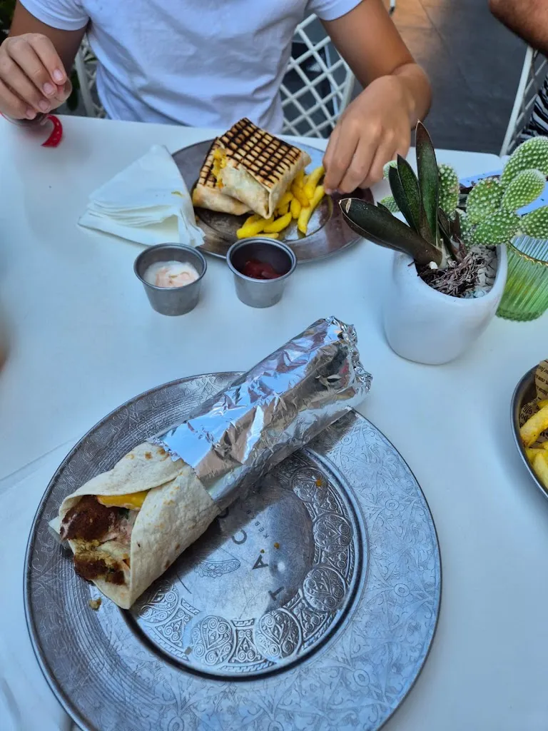 Familie Karaca_Monsieur Tacos&Kebab Fiorano_Fiorano_review