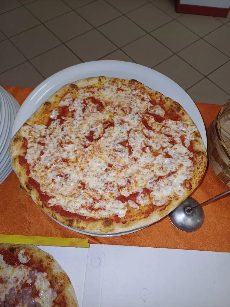 Menu_Paolo&Friends · Ristorante Self Service pizzeria_Fiorano_image_4