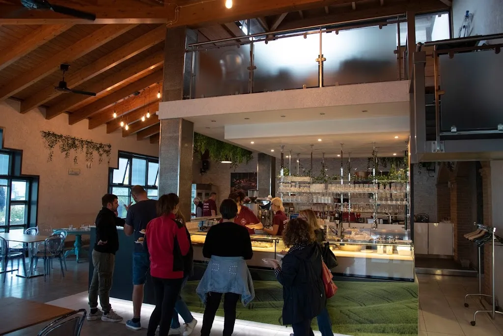 Paradise Food restaurant in Finale Emilia