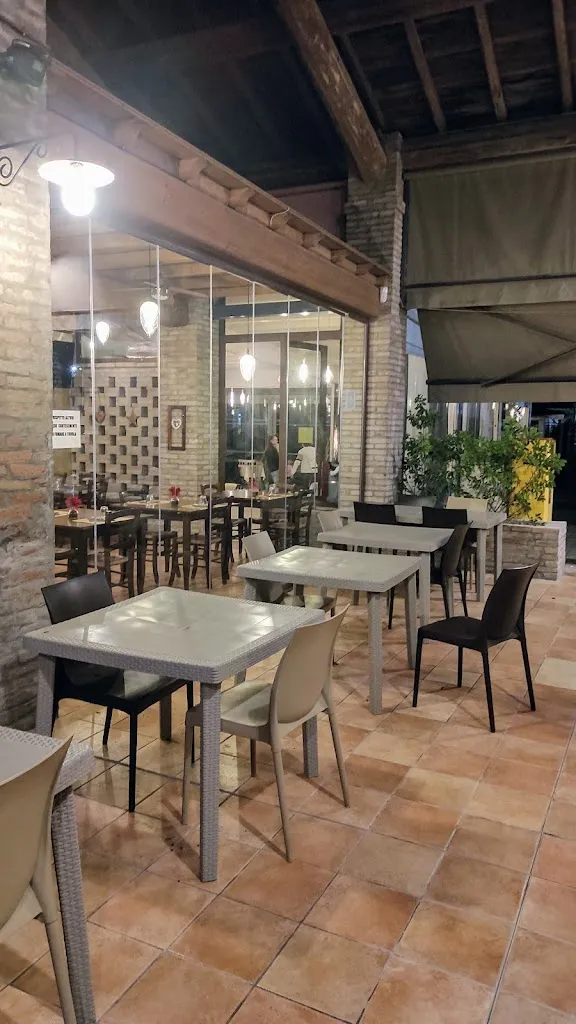 Cdp_La Vecchia Quercia_Finale Emilia_review