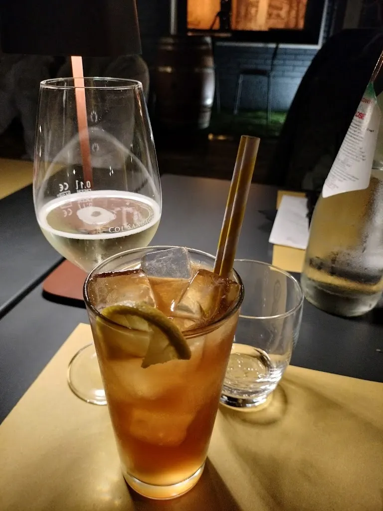 Dajana Moretti_Loft Cafe’ in Falegnameria_Finale Emilia_review