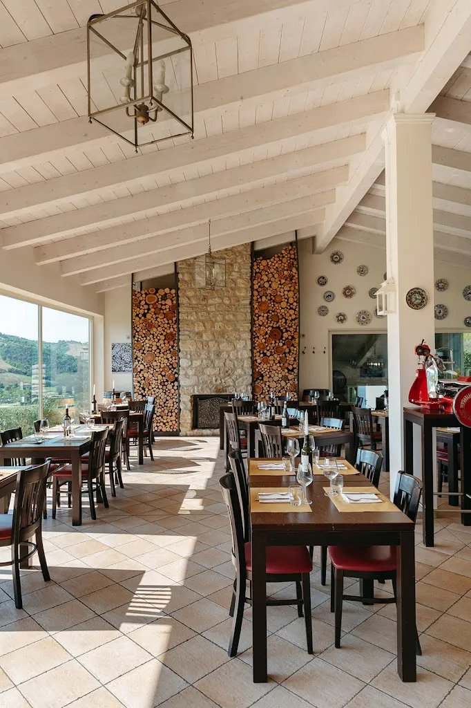 Osteria Condé restaurant in Fiumana