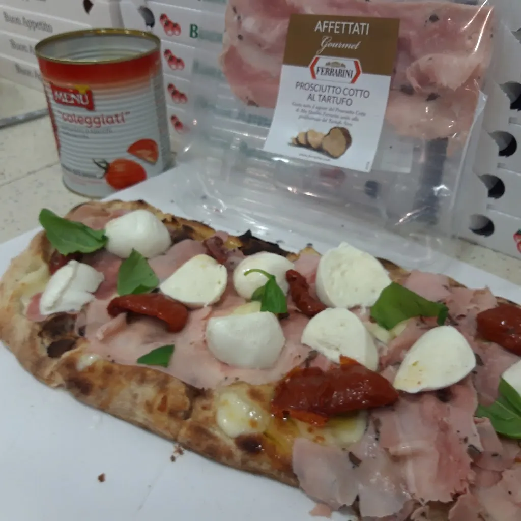 Pizzeria l'Orchidea di Giordano Giovanni C. - Pizzeria D'Asporto_Fogliano_slider_image_2