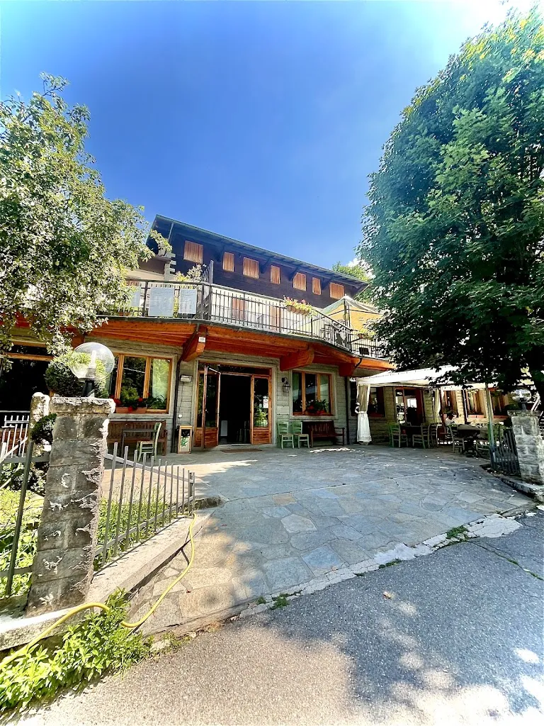 Hotel Ristorante Il Laghetto restaurant in Fiumalbo-Dogana