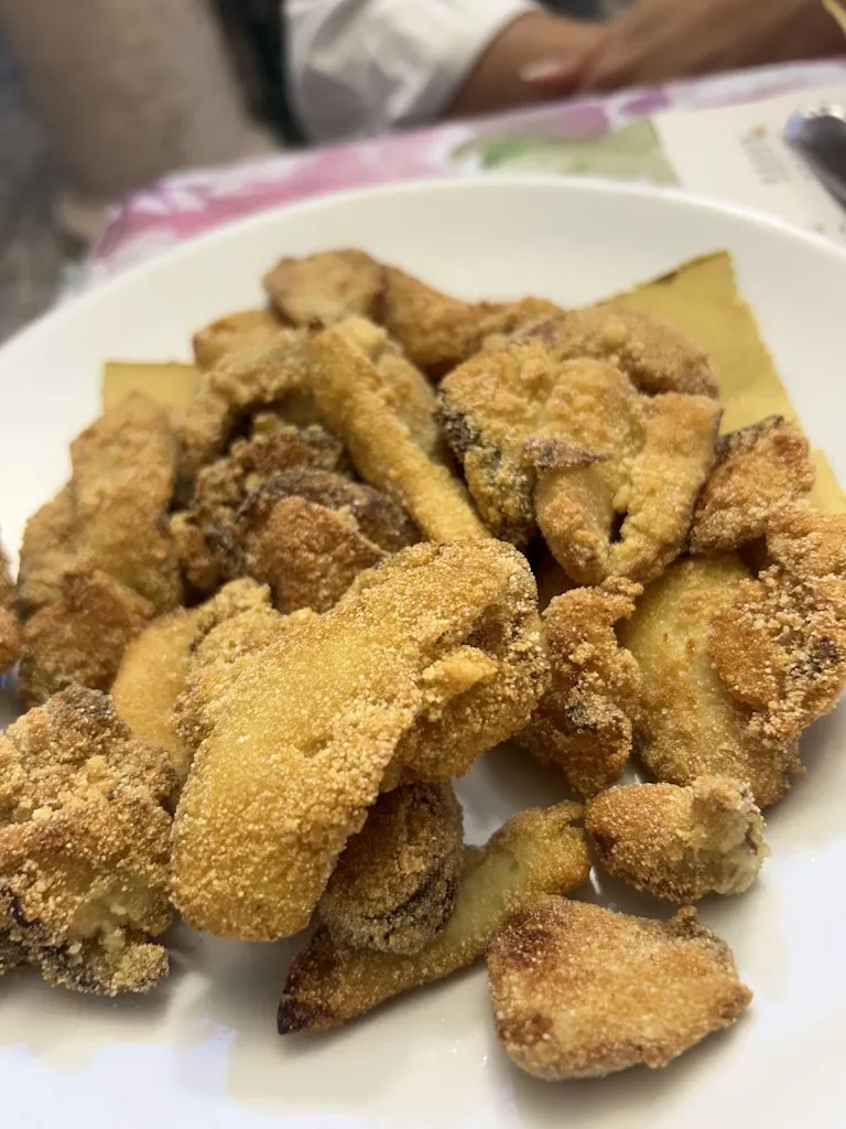 Ristorante dell'Albergo Regina_Fiumalbo-Dogana_slider_image_2