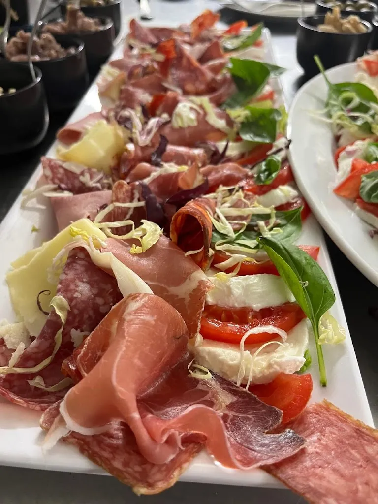 Ristorante Argentino / Italiano_Ortona_slider_image_2