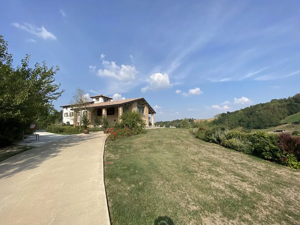 Simon Schacht_Farm Alba Del Borgo_Fidenza_recensione