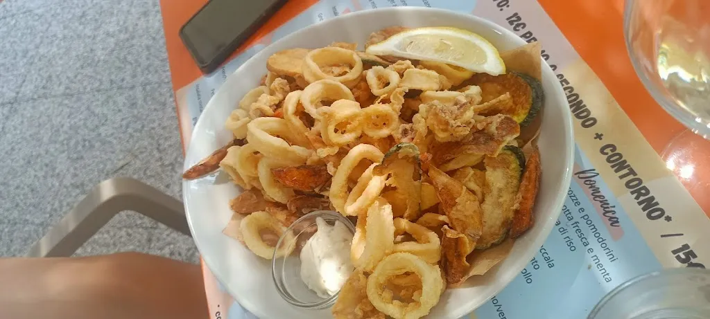 enrico maxim_Sports Club Cabriolo_Fidenza_review