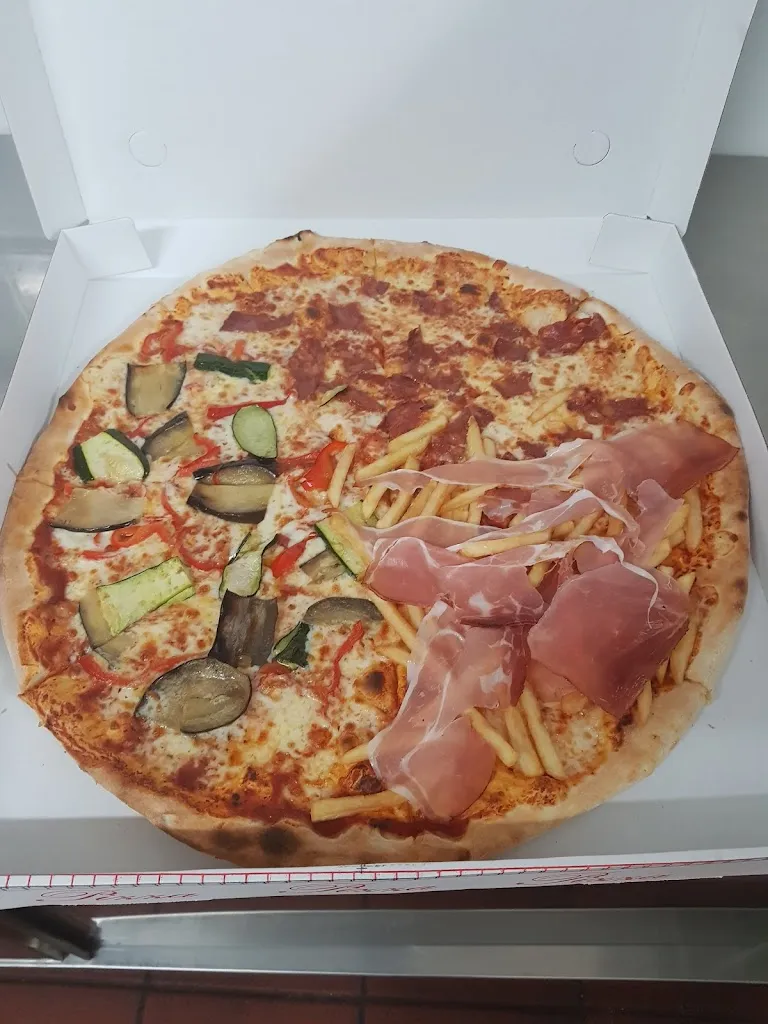 Menu_King istanbul kebap e pizzeria e GRİLL_Fidenza_image_3