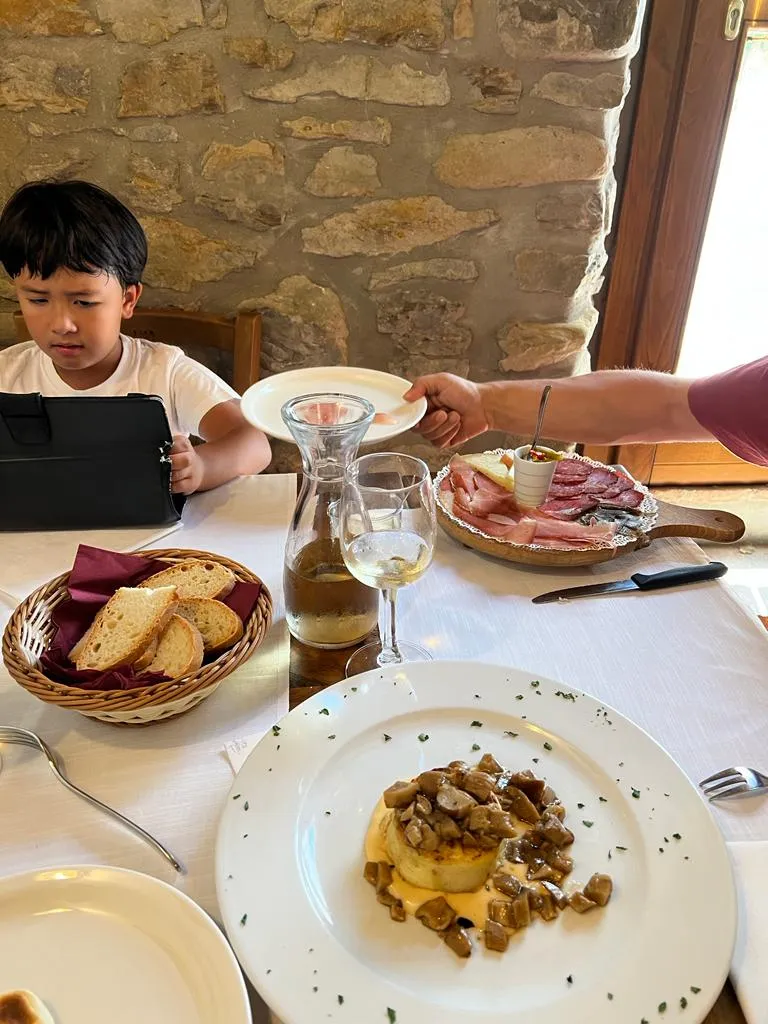 Itta Septyarini_Trattoria La Cantinetta Fontanelice_Fontanelice_review