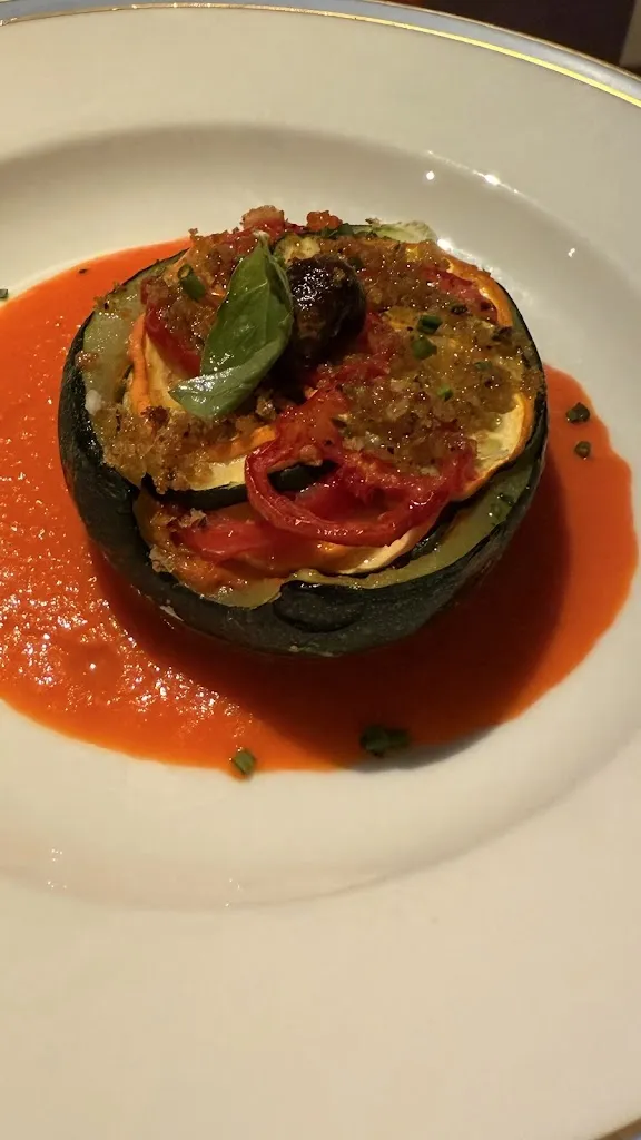 Andrea Valacchi_Formica_Formica_review