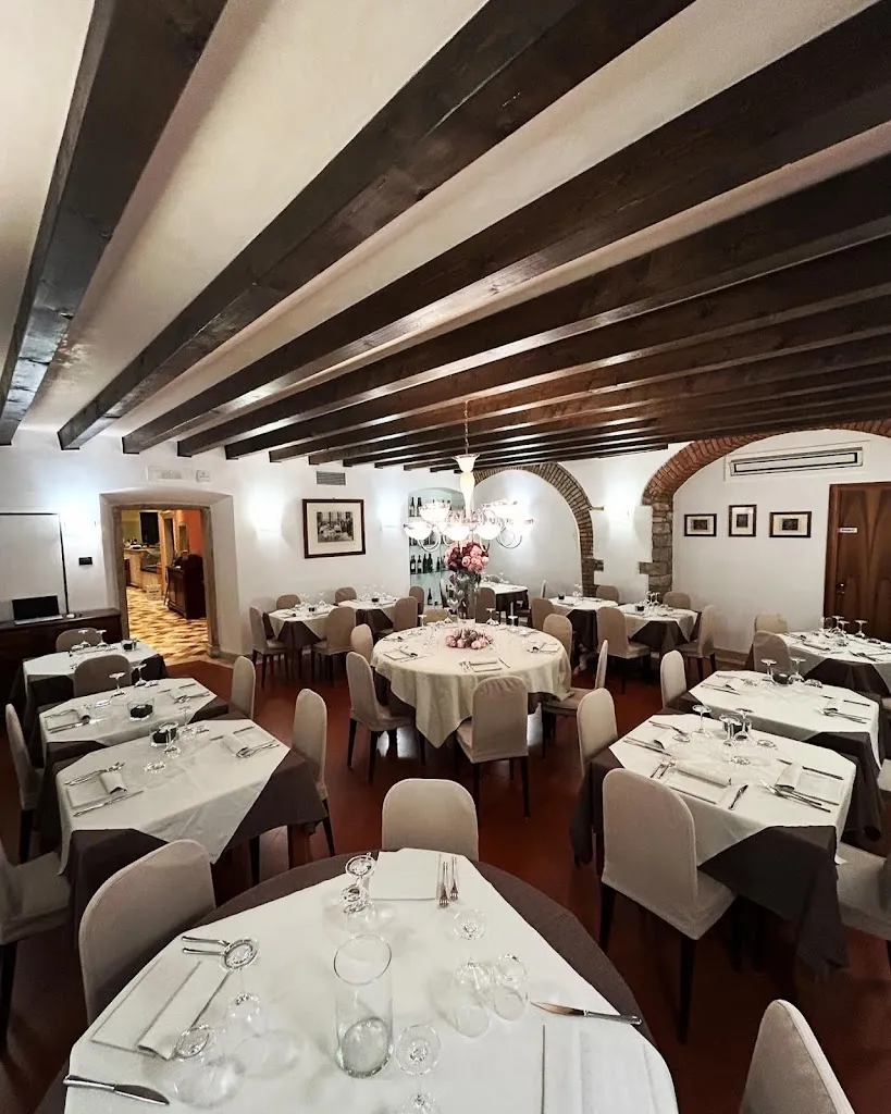 La Formica Ristorante Pizzeria_Formica_slider_image_1