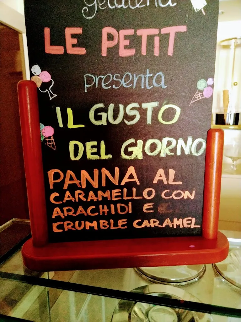 Menu_Gelateria Le Petit snc_Formignana_image_4
