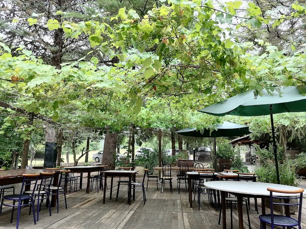 La Curva dei Baci_Fornovo di Taro_slider_image_1