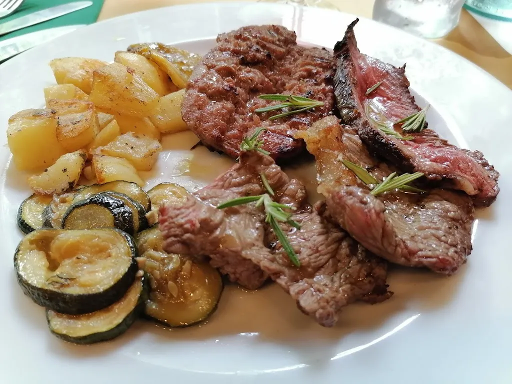 La Curva dei Baci_Fornovo di Taro_slider_image_3