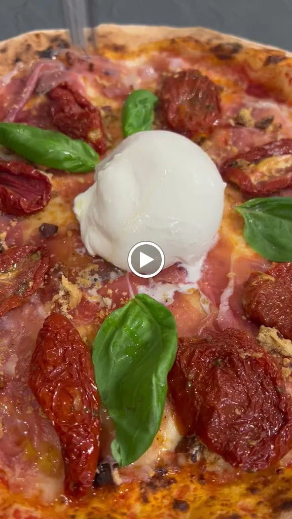 Pizzeria Il Sorriso_Fornovo di Taro_slider_image_2