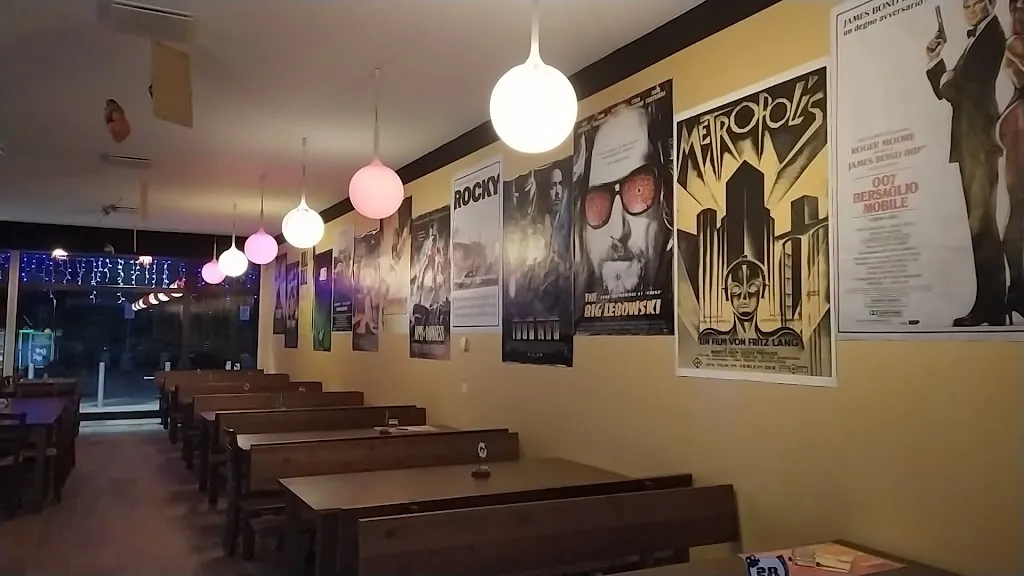 NERD • Diner - Pizza_Forlimpopoli_slider_image_2