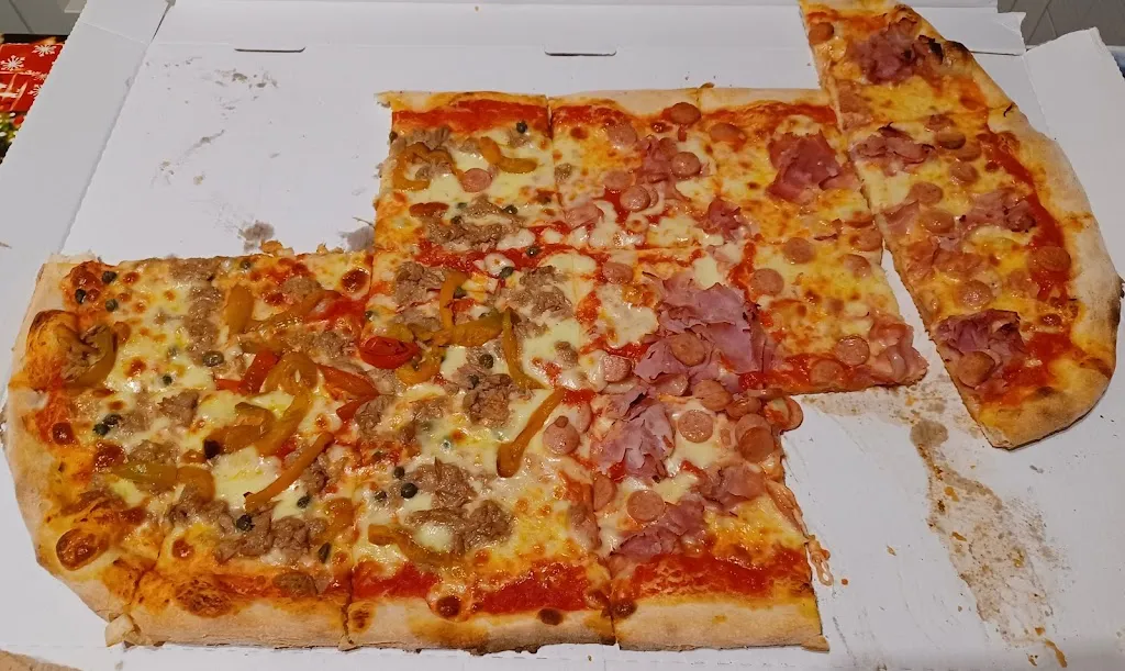 Menu_Pizza Party_Fossoli_image_2