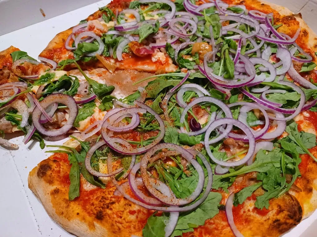 Seya Cava_Pizza Party_Fossoli_review