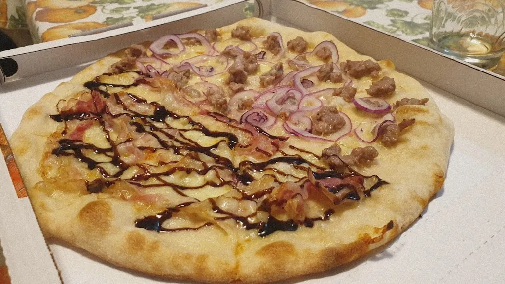 Pizza Party restaurant in Fossoli