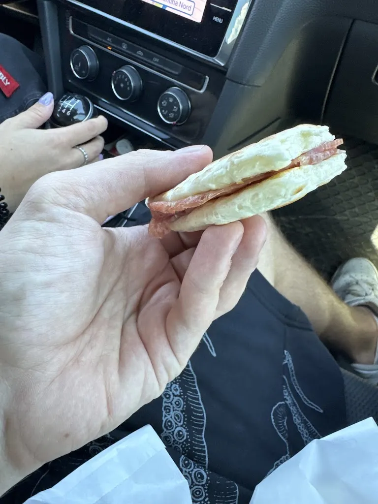 simone bertoldi_Chiosco Piadine Giovanna_Fornace Zarattini_review