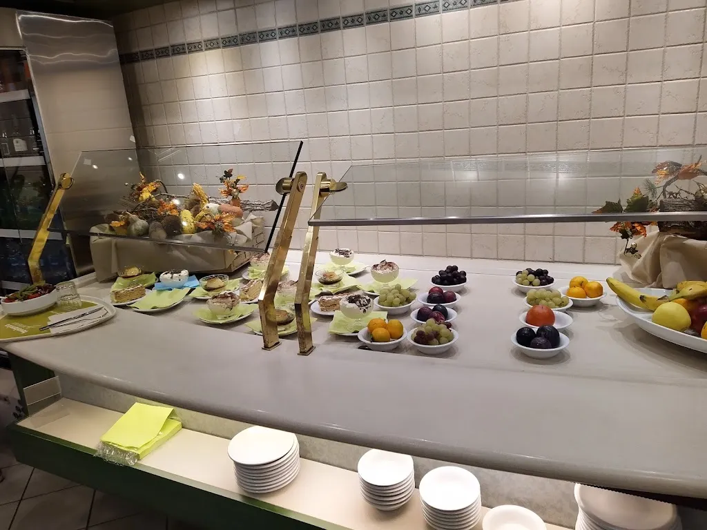 Alessandro Zambonin_Tavolamica_Fornace Zarattini_review