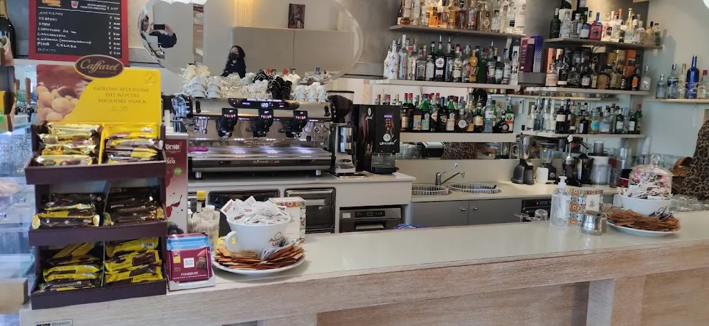 Luca Buscherini_Via Vai Cafe Fornace_Fornace Zarattini_review