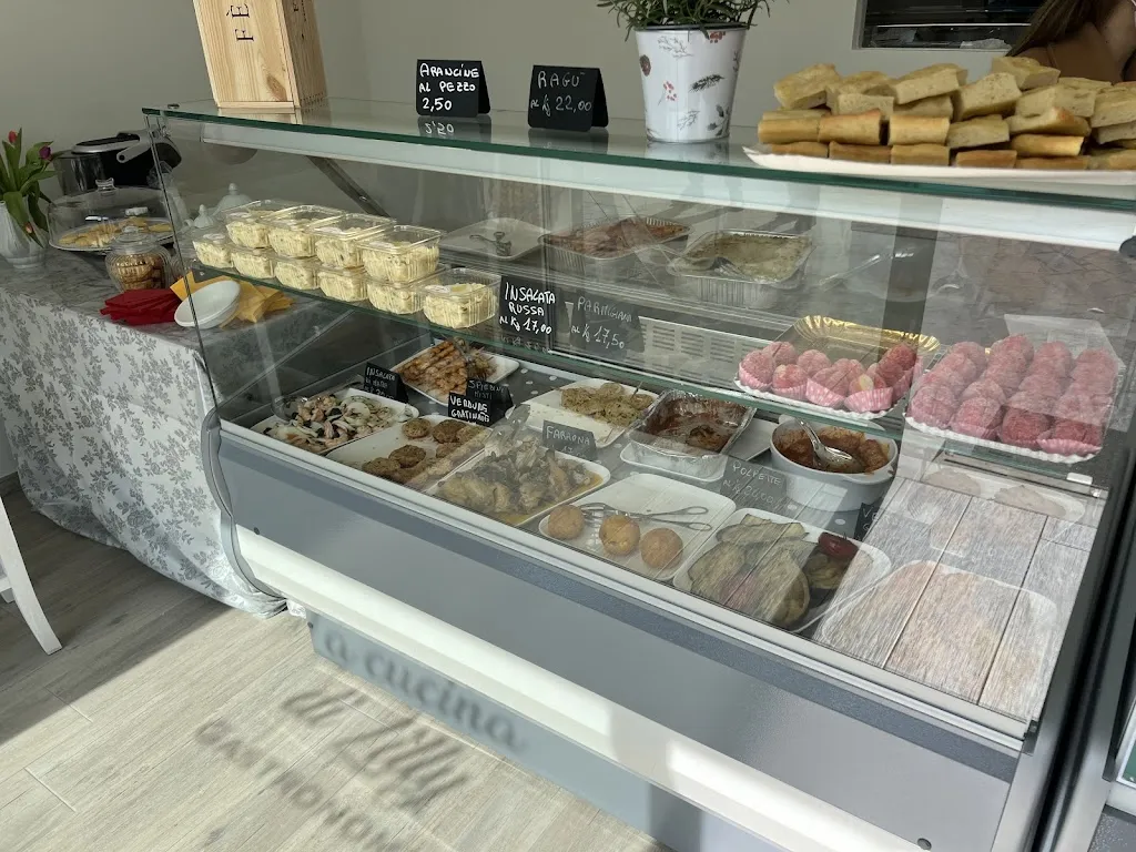 Gastronomia La cucina di Lilly_Fornace Zarattini_slider_image_3