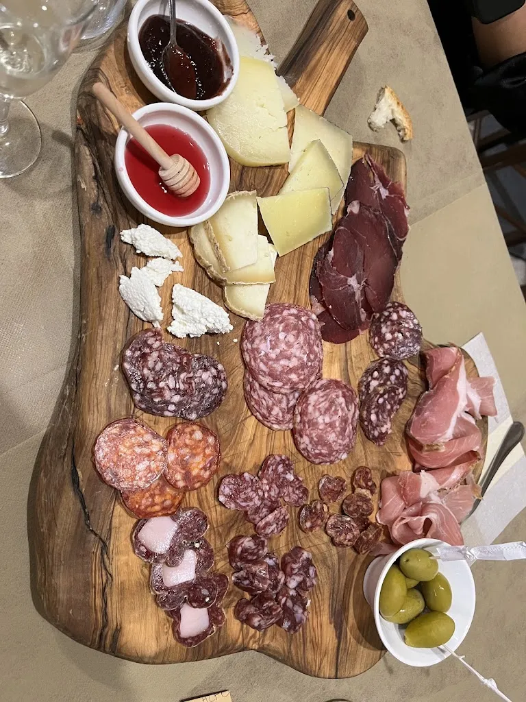 Alfonso Almonte_Quinto Vizio Ristorante Paninoteca Braceria_Pescina_review