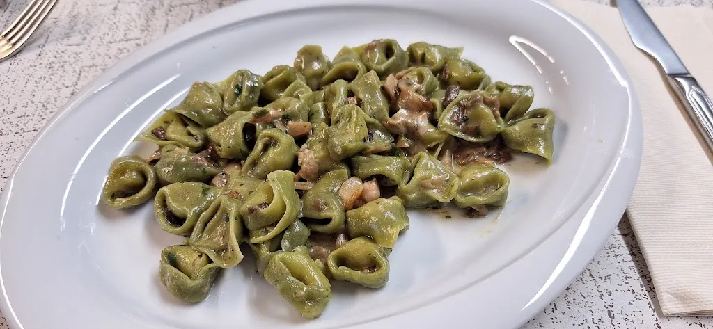 Marcello Lugli_Bar Ristorante Tennis_Frassinoro_review