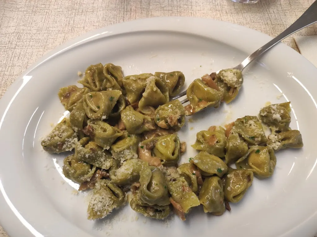 Bar Ristorante Tennis_Frassinoro_slider_image_3